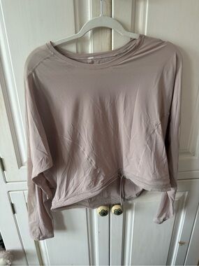 lululemon athletica Long-Sleeve Cropped Pullover in Dusty Rose